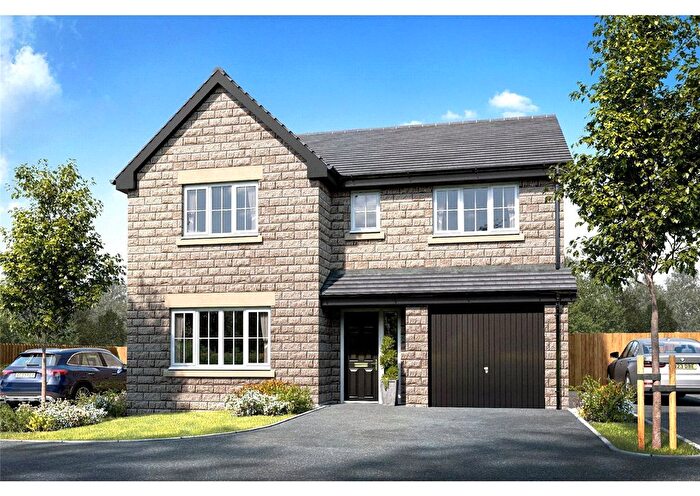 4 Bedroom Detached House For Sale In Standenhall Drive, Burnley, Lancashire, BB10