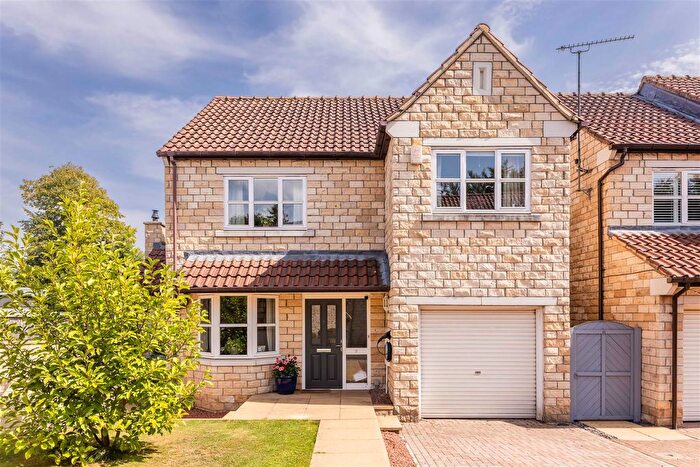 5 Bedroom Detached House For Sale In Milnthorpe Lane, Bramham, Wetherby, LS23