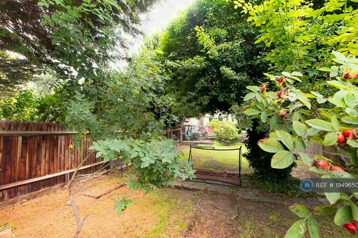 4 Bedroom Semi-Detached House To Rent In Hanover Road, London, NW10