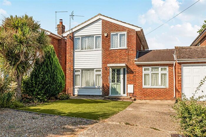 3 Bedroom Semi Detached House For Sale In Knaves Acre, Headcorn, Ashford, TN27