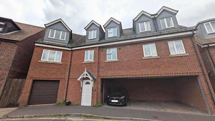 2 Bedroom Flat To Rent In Inwood House, Selsey, PO20