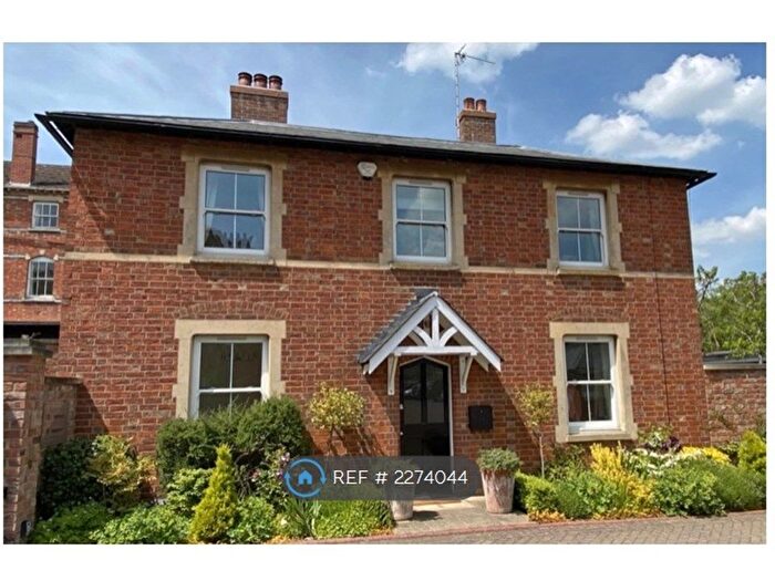 3 Bedroom Detached House To Rent In Humphris Place, Cheltenham, GL53