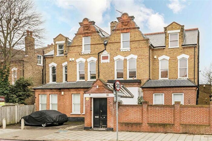 1 Bedroom Flat For Sale In Cavendish Road, Balham, SW12