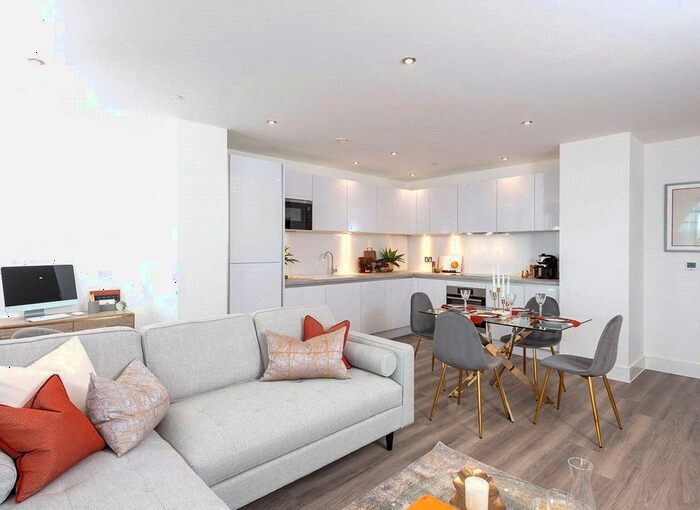 2 Bedroom Flat To Rent In Ashwell House, Merrick Road, Southall, UB2