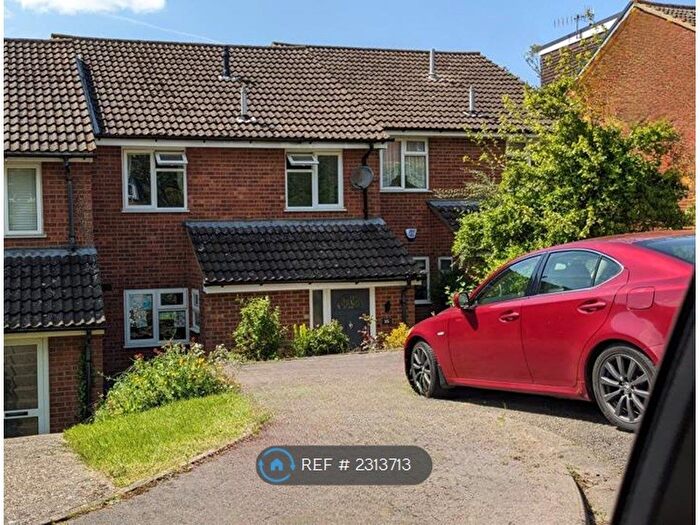 3 Bedroom Terraced House To Rent In Hazelwood Close, Chesham, HP5