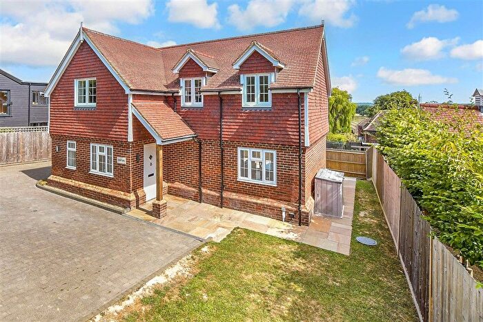 4 Bedroom Detached House For Sale In School House Lane, Horsmonden, Tonbridge, Kent, TN12
