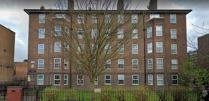 3 Bedroom Flat To Rent In Stoke Newington Church Street, London, N16