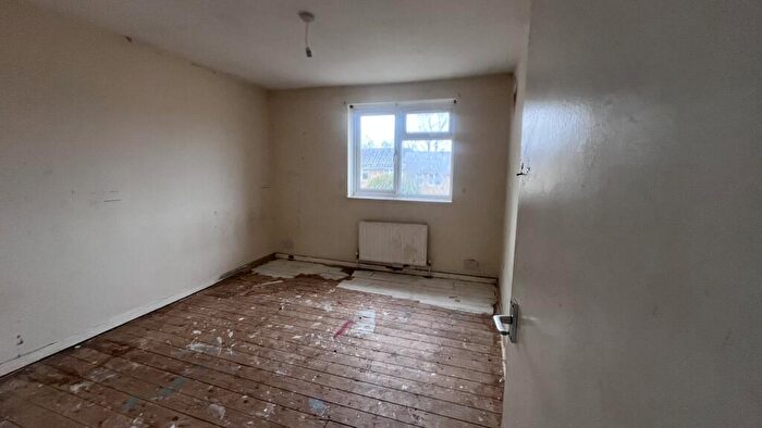 3 Bedroom End Of Terrace House For Sale In Cowdrey Square, Andover, Hampshire, SP10