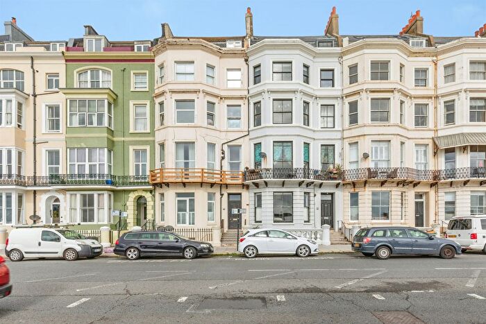 1 Bedroom Flat For Sale In Eversfield Place, St. Leonards-On-Sea, TN37