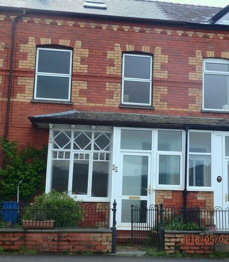 3 Bedroom Terraced House To Rent In Idris Villas, Tywyn, LL36