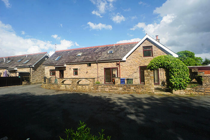3 Bedroom Semi Detached House To Rent In Anderton Court, Bolton Road, Horwich, BL6