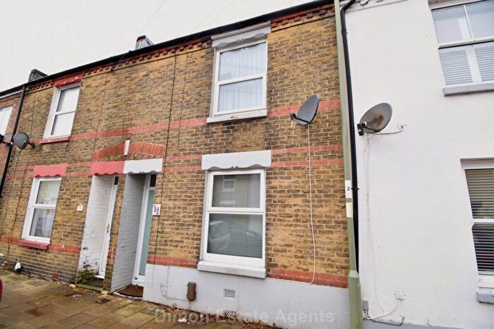 2 Bedroom Terraced House For Sale In Leonard Road, Gosport, PO12