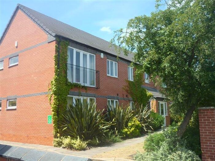 2 Bedroom Flat To Rent In Hawthorne Court, Long Eaton, NG10