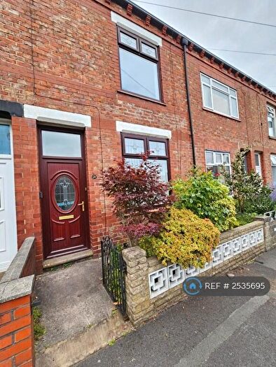 2 Bedroom Terraced House To Rent In King Street, Failsworth, Manchester, M35