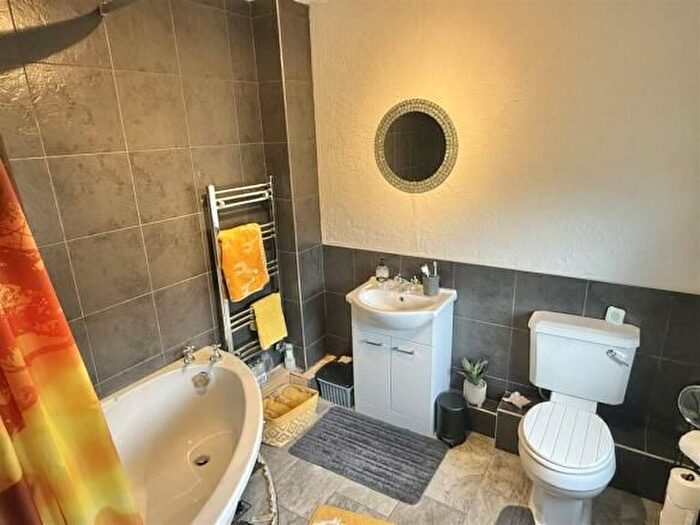 2 Bedroom Semi-Detached House For Sale In Trefriw, LL27