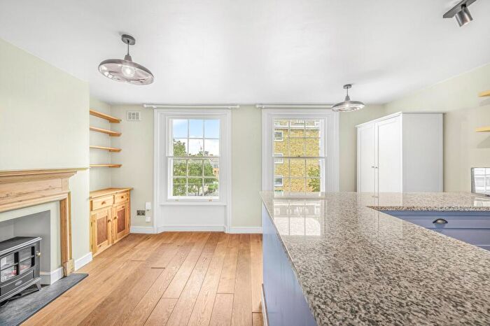 1 Bedroom Flat For Sale In Arlington Road, Camden Town, NW1