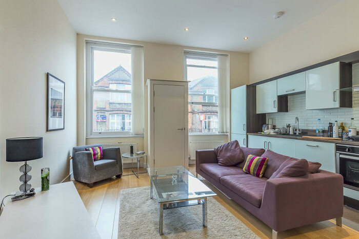 1 Bedroom Flat To Rent In Grace Lodge, Clarence Road, London, London, E5