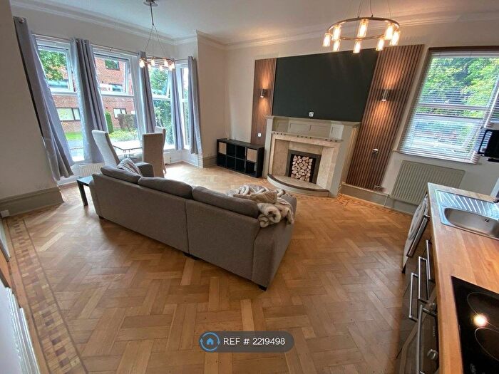 2 Bedroom Flat To Rent In Arncliffe Road, Leeds, LS16