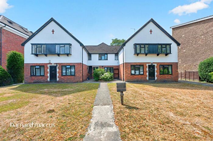 2 Bedroom Flat For Sale In Grove Road, Sutton, SM1