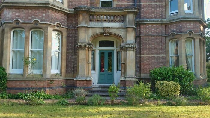 1 Bedroom Flat To Rent In Park Road, Leamington Spa, CV32