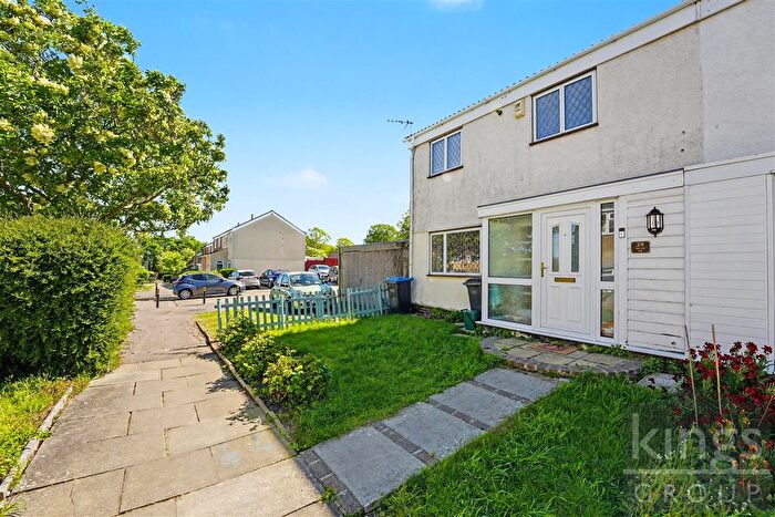 3 Bedroom Property For Sale In Spruce Hill, Harlow, CM18