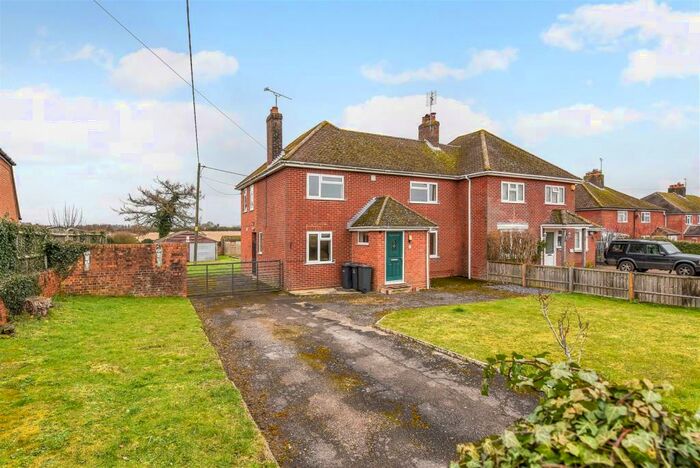 4 Bedroom Semi-Detached House For Sale In Barrow Hill, Goodworth Clatford, Andover, SP11