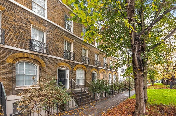 1 Bedroom Flat To Rent In Brixton Road, Oval, SW9