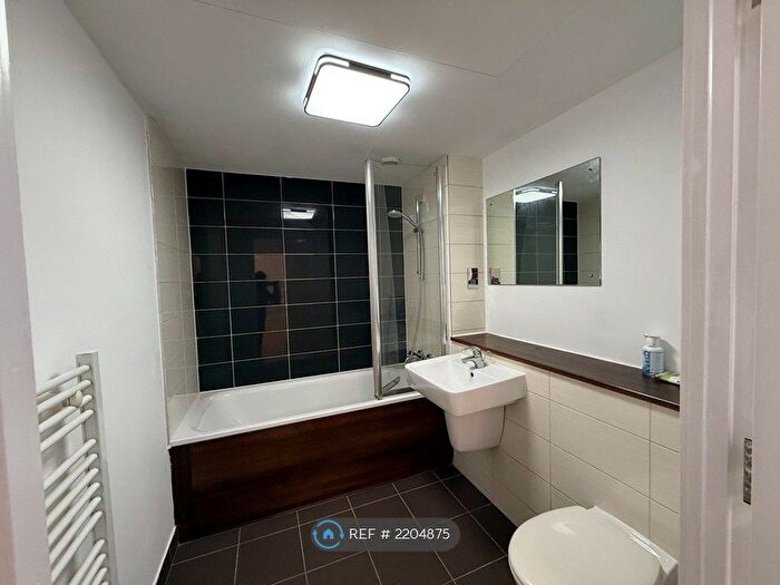 1 Bedroom Flat To Rent In Alencon Link, Basingstoke, RG21