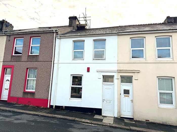 2 Bedroom House To Rent In Corporation Road, Peverell, Plymouth, PL2