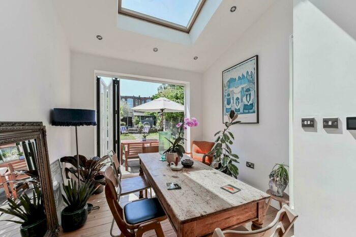 3 Bedroom Terraced House To Rent In Maryland Road, London, , Wood Green, London, N22