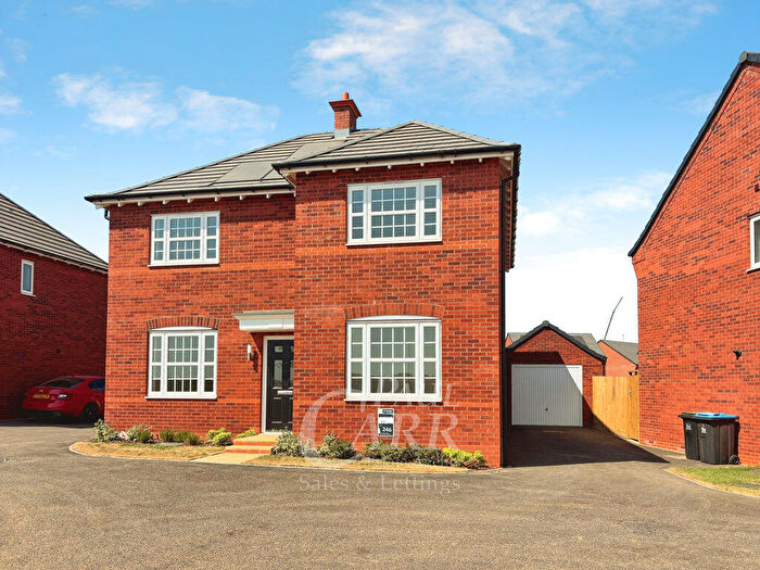 4 Bedroom Detached House For Sale In Brooklime Road, Warwick, CV34