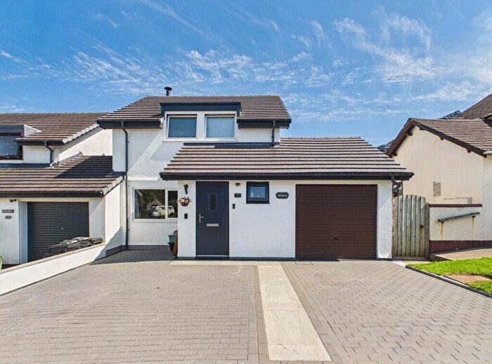 3 Bedroom Link Detached House For Sale In Manor Park, Bradworthy, Holsworthy, EX22