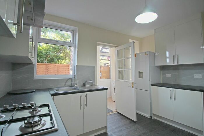 2 Bedroom Maisonette To Rent In Ambassador Close, Hounslow, TW3
