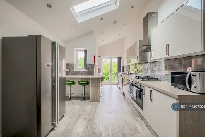 5 Bedroom Terraced House To Rent In Terry Road, Coventry, CV1