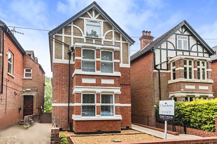 5 Bedroom Detached House To Rent In Furzedown Road, Highfield, Southampton, Hampshire, SO17