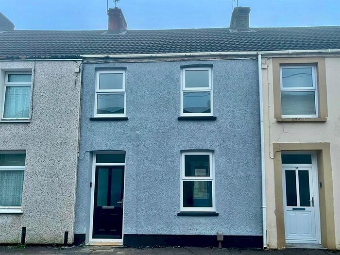 3 Bedroom Terraced House To Rent In Thomas Street, Briton Ferry, Neath, SA11