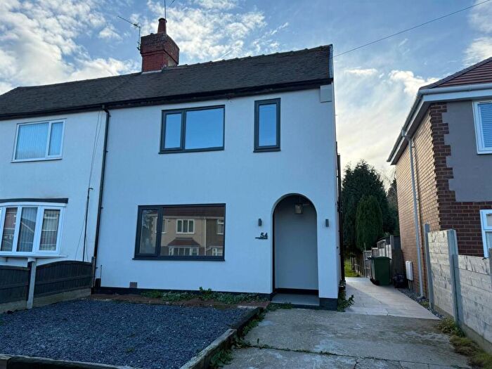 3 Bedroom House To Rent In Fairholme Drive, Mansfield, NG19
