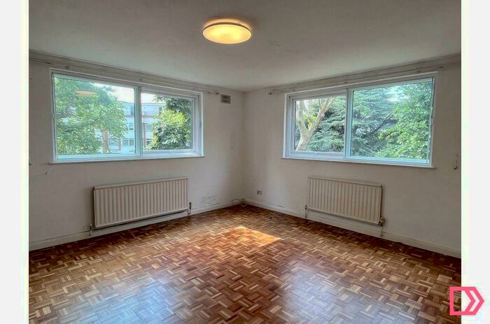 2 Bedroom Flat To Rent In Kenilworth Lodge, Waverley Road, London, N8