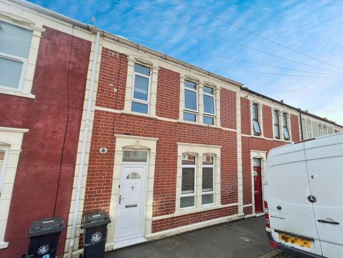3 Bedroom Property To Rent In Priory Road, Shirehampton, Bristol, BS11