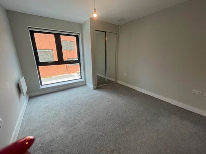 2 Bedroom Apartment To Rent In Newbury, Berkshire, RG14