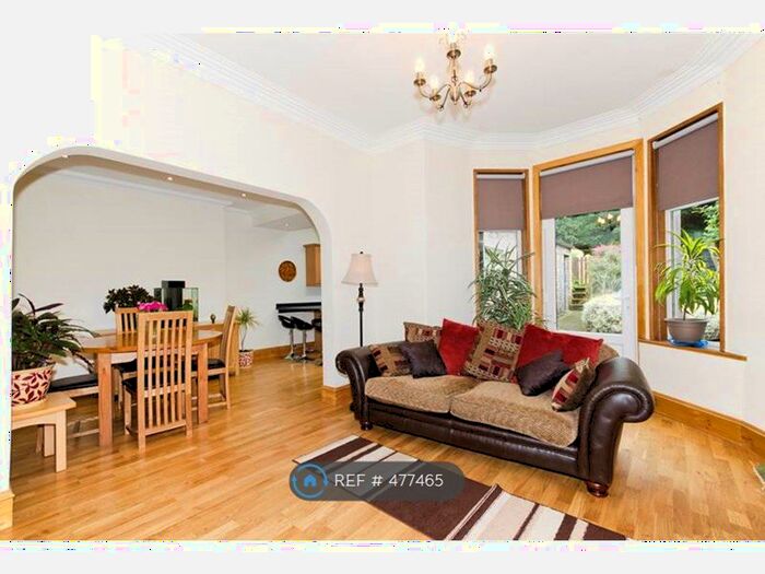 4 Bedroom Semi-Detached House To Rent In Clifton Road, Aberdeen, AB24