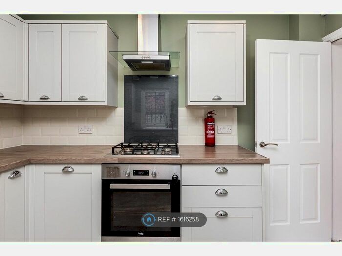 2 Bedroom End Of Terrace House To Rent In High Park Street, Liverpool, L8