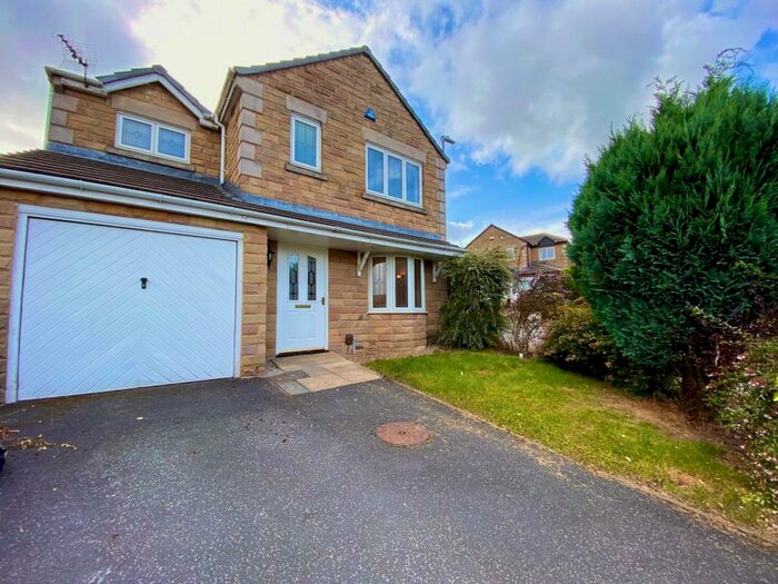 3 Bedroom House To Rent In Meadowcroft, Honley, Holmfirth, HD9