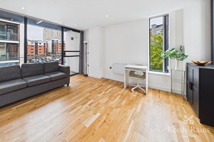 2 Bedroom Apartment For Sale In Jordan Street, Manchester, Greater Manchester, M15