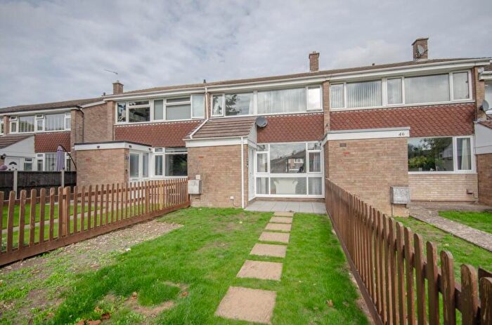 3 Bedroom Terraced House For Sale In Kestrel Drive, Pucklechurch, Bristol, BS16