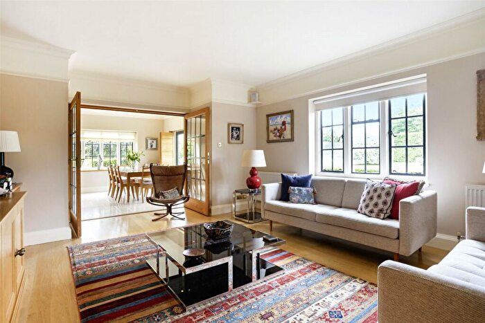 4 Bedroom Detached House For Sale In Charlton Park Gate, Cheltenham, Gloucestershire, GL53