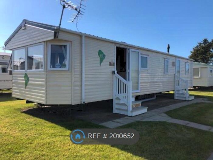 2 Bedroom Park Home To Rent In Weeping Willow, Cranleigh, GU6