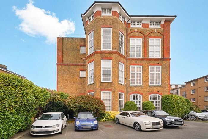 2 Bedroom Apartment To Rent In Old School Square, E14