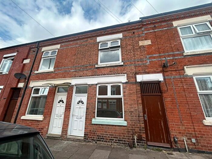 3 Bedroom Terraced House To Rent In Moat Road, Leicester, LE5