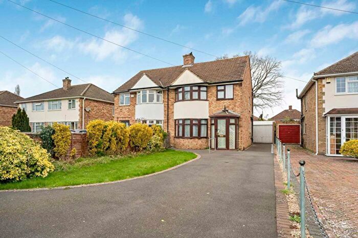 3 Bedroom Semi-Detached House For Sale In Cherwell Drive, Marston, OX3